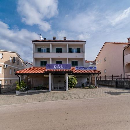 Apartments & Rooms Lavanda Малинська Екстер'єр фото